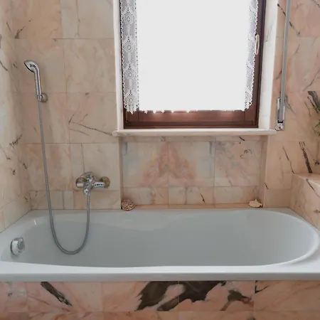 - Dimora Valpantena فيرونا